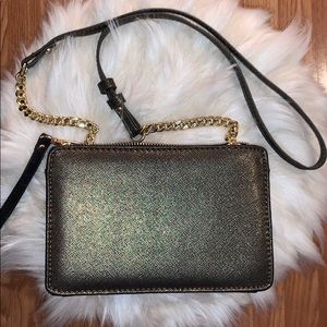 Cross body